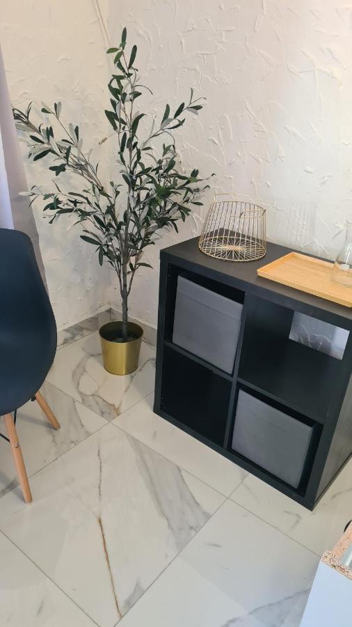 Admar Apartament *